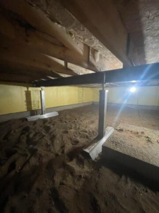 SmartJack® support system installed in a crawl space in Park Rapids, MN